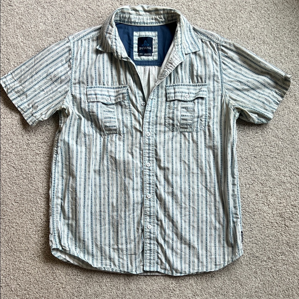 Prana M Blue collared shirt